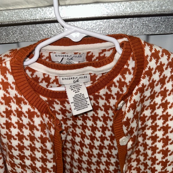 Sincerely Jules vest and cardigan set - Picture 3 of 3